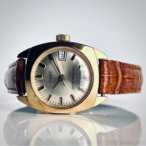 Vintage Women’s Timex Gold and Brown Watch